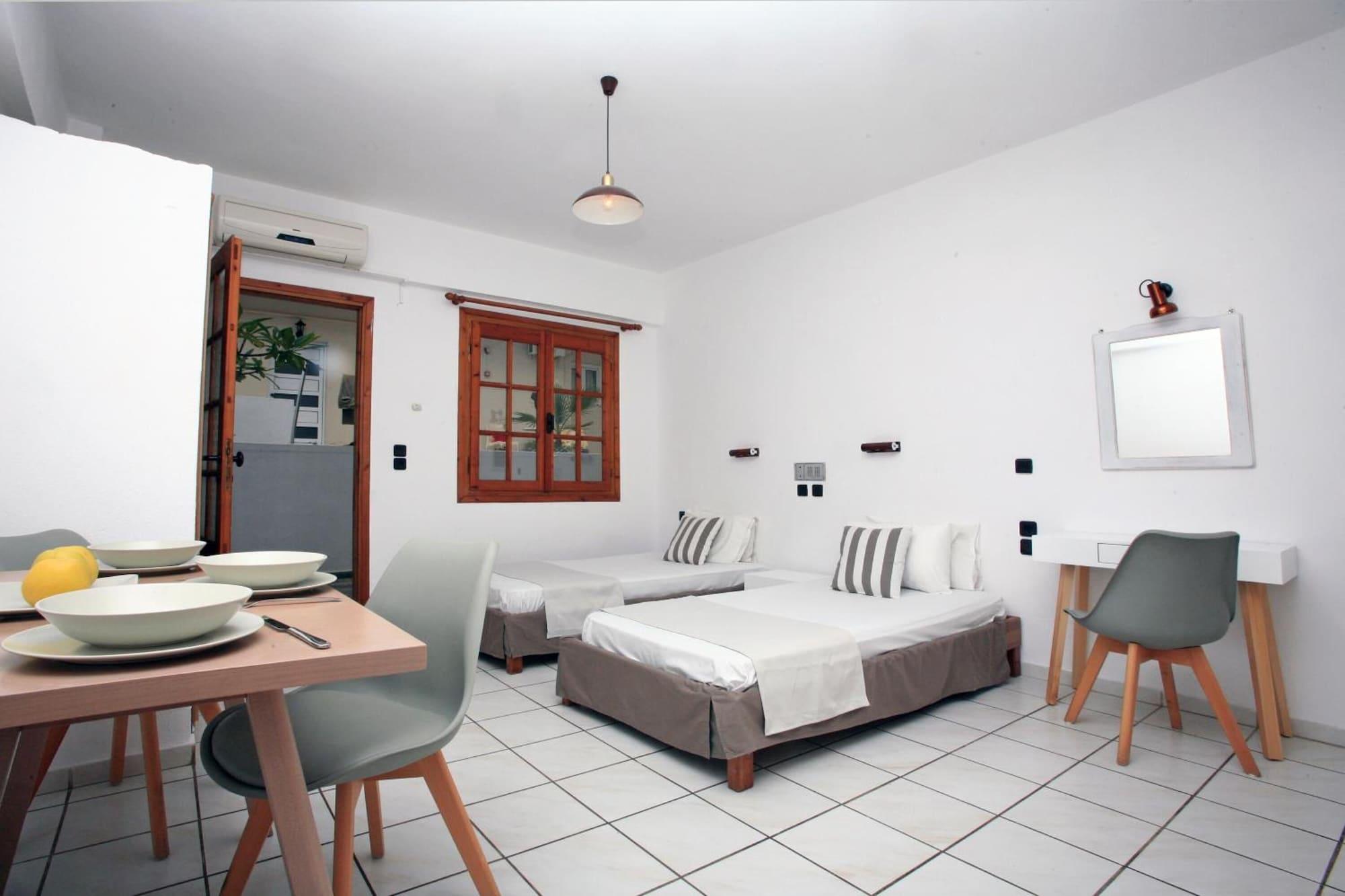 Iraklis Apartments Stalida Exterior foto